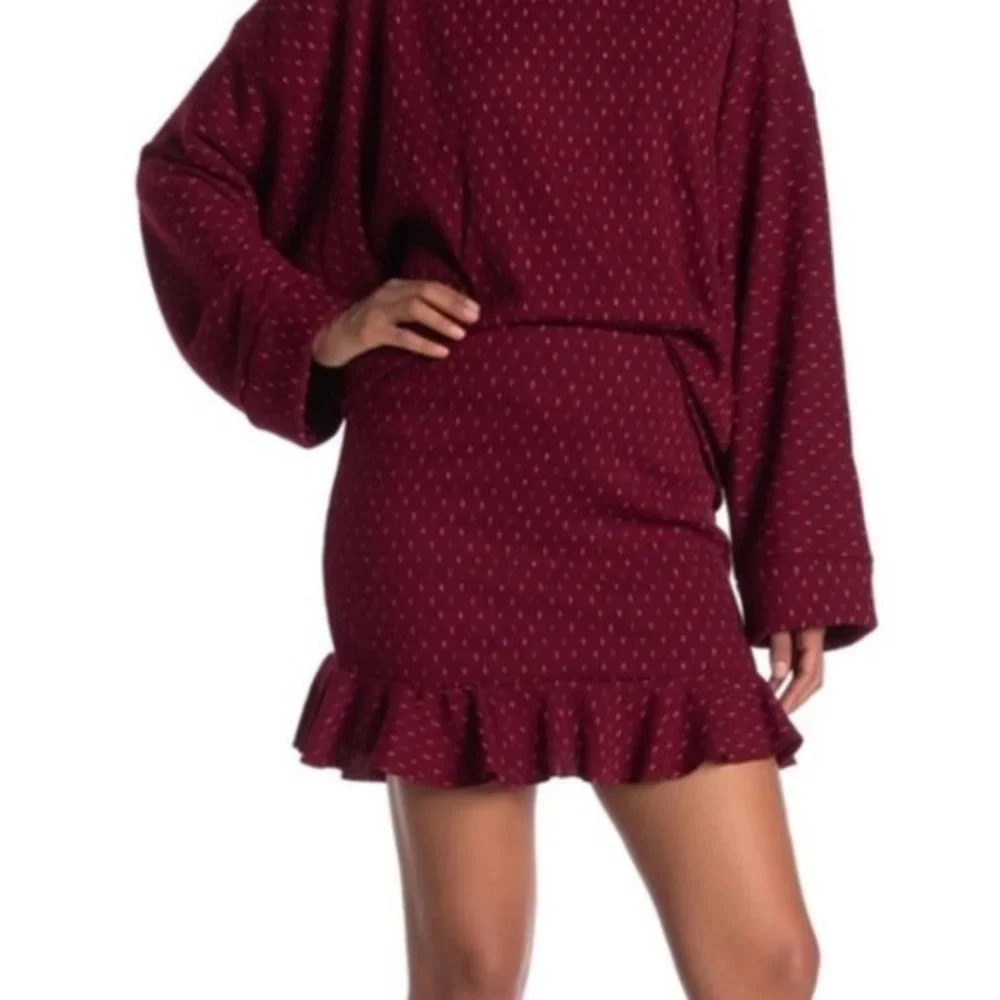 Free People Set The Mood Skirt Red Sweater Elastic Medium - Picture 1 of 5